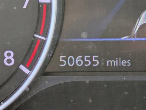 Used 2024 Nissan Sentra SV image 21