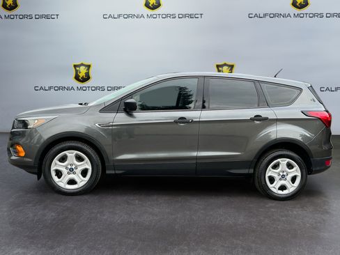 Used 2019 Ford Escape S image 8