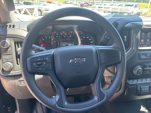 New 2026 Chevrolet Silverado 1500 Custom Trail Boss AWD/4WD image 38