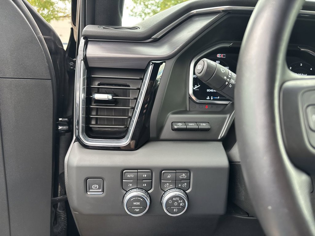 Used 2026 GMC Sierra 1500 Denali Ultimate AWD/4WD image 22
