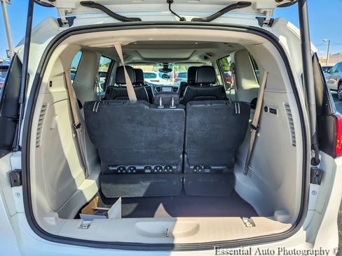 Used 2018 Chrysler Pacifica Limited FWD image 21