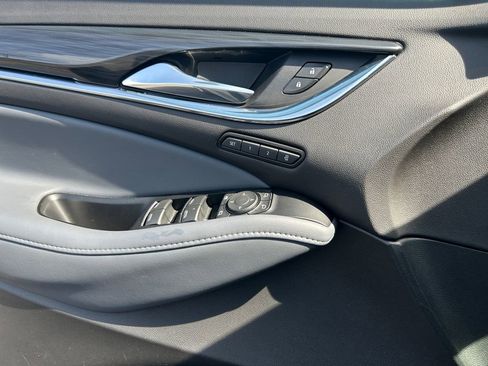 Used 2024 Buick Enclave Premium w/ Experience Buick Package image 17