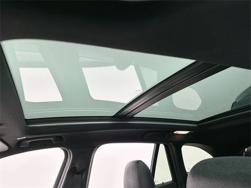 Used 2018 BMW X1 xDrive28i image 21