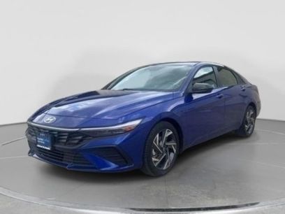 Certified 2025 Hyundai Elantra Sport
