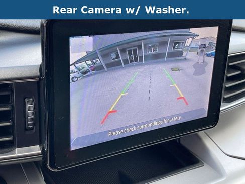 Used 2023 Ford Explorer XLT w/ Equipment Group 202A image 17