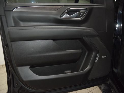Used 2023 Chevrolet Tahoe Z71 w/ Luxury Package AWD/4WD image 46