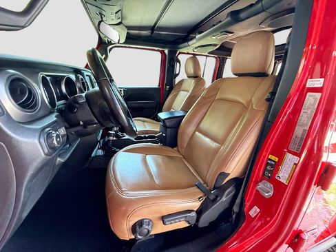 Used 2022 Jeep Wrangler Unlimited Sport AWD/4WD image 23