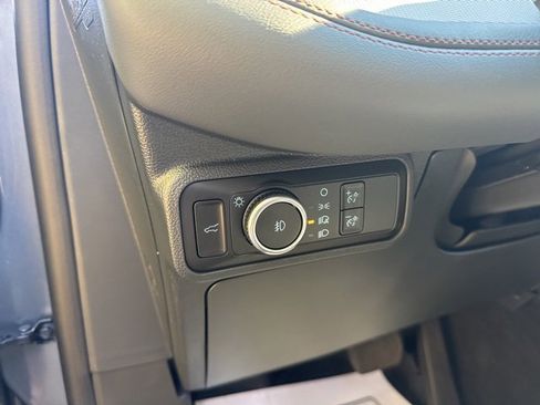 New 2026 Ford Explorer Active w/ Active Comfort Package image 8