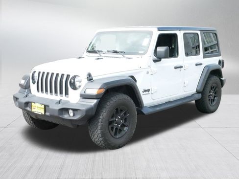 Used 2020 Jeep Wrangler Unlimited Sport image 3