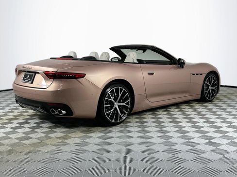New 2026 Maserati GranCabrio Modena image 5