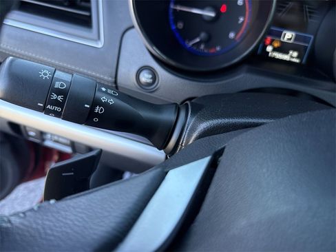 Used 2018 Subaru Legacy 2.5i Limited image 22