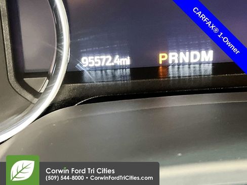 Used 2022 Ford F350 Platinum AWD/4WD image 2