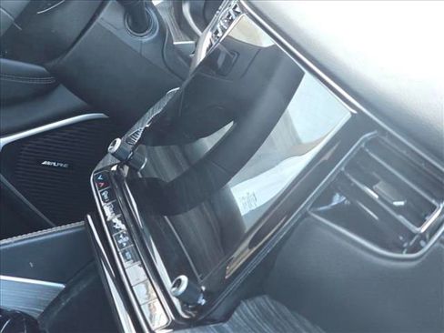 Used 2024 Jeep Wagoneer L Series II w/ Flexible Seating Group image 26