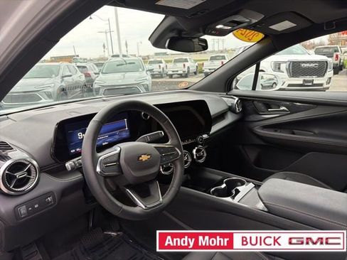 Used 2024 Chevrolet Blazer EV LT image 15