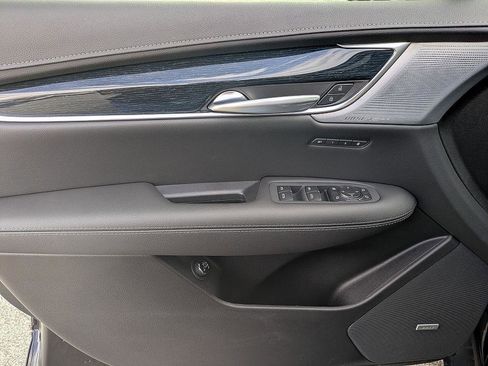 New 2026 Cadillac XT5 Premium Luxury w/ LPO, ONYX Package image 19