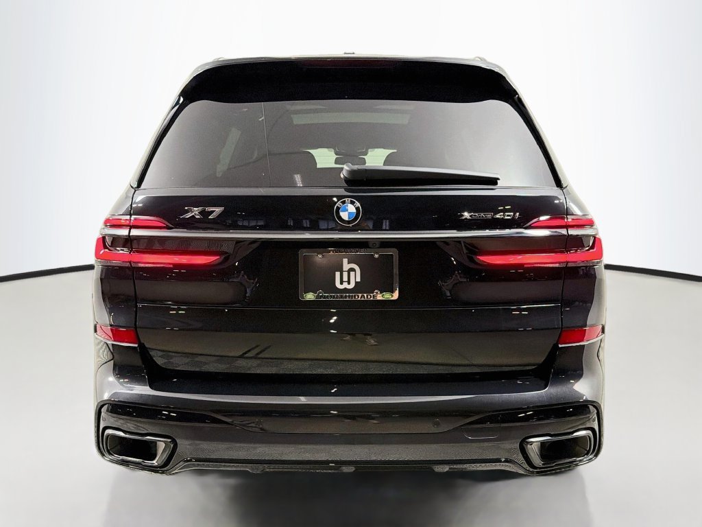 Used 2027 BMW X7 xDrive40i w/ M Sport Package AWD/4WD image 6