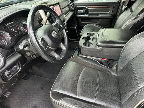 Used 2022 RAM 2500 Laramie AWD/4WD image 9