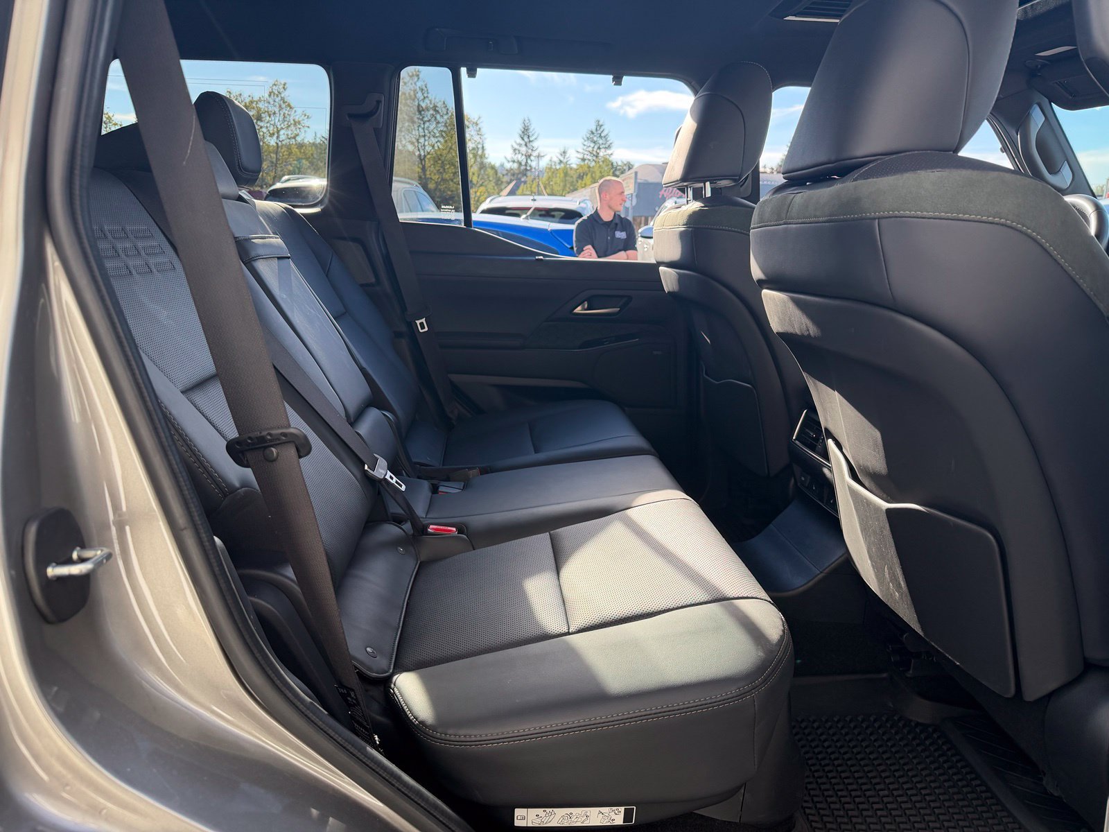 Used 2024 Lexus GX 550 AWD/4WD image 21