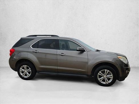 Used 2011 Chevrolet Equinox LT image 4