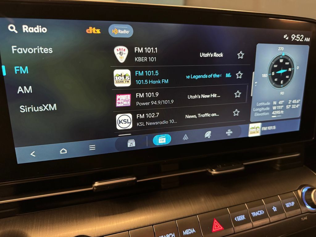 Used 2024 Hyundai Kona SE AWD/4WD image 13