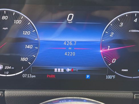 Used 2026 Mercedes-Benz GLA 250 image 24