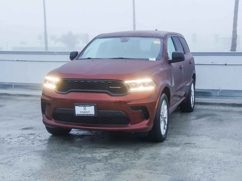 Certified 2024 Dodge Durango GT image 4