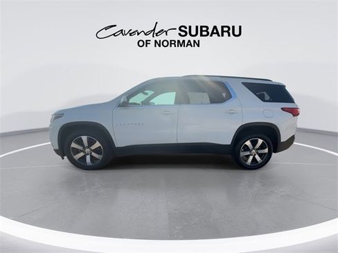 Used 2020 Chevrolet Traverse LT w/ LT Premium Package image 5