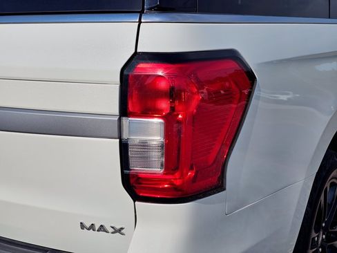 Used 2022 Ford Expedition Max XLT RWD image 10