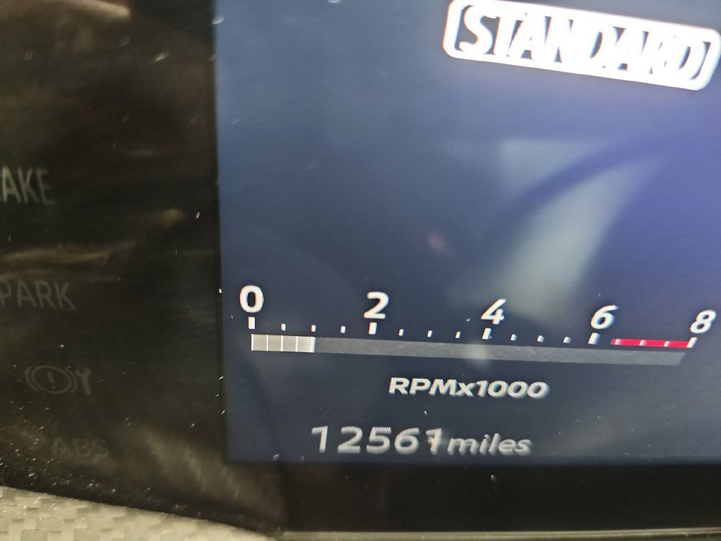 Certified 2025 Nissan Kicks SR FWD image 18