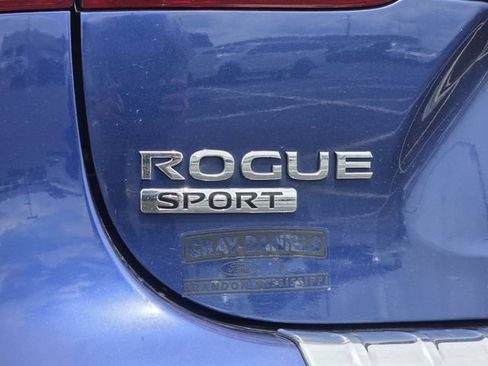 Used 2022 Nissan Rogue Sport SV FWD image 28