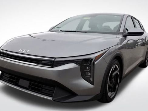 Certified 2025 Kia K4 EX image 8