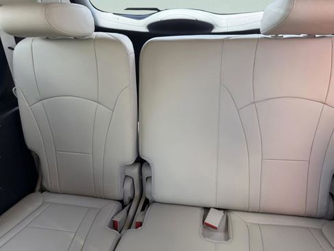 Used 2020 Buick Enclave Premium FWD image 20