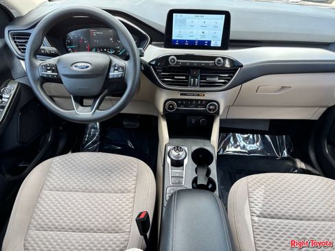 Used 2020 Ford Escape SE FWD image 15