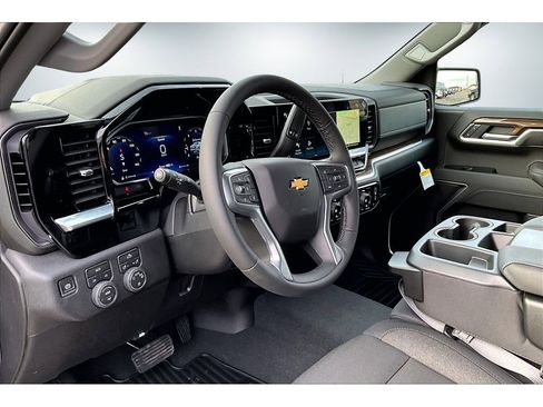 New 2026 Chevrolet Silverado 1500 LT image 7