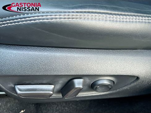 Used 2023 Toyota RAV4 XLE Premium image 26