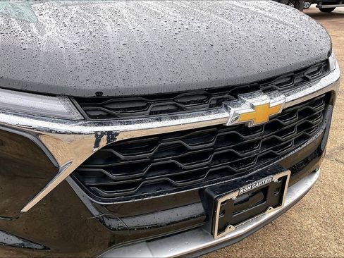 Used 2024 Chevrolet Trax LT image 34