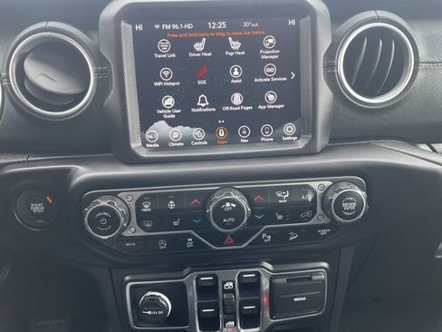 Used 2020 Jeep Wrangler Unlimited Sahara w/ Dual Top Group image 23