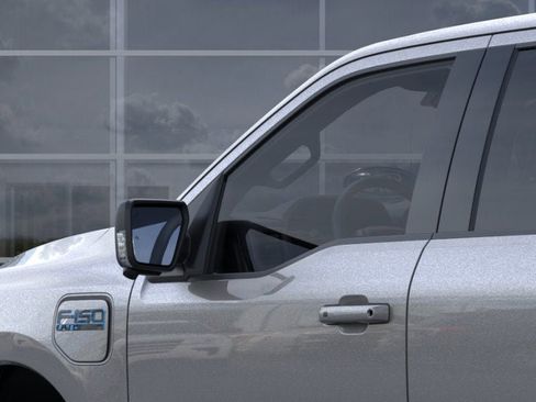 New 2025 Ford F150 Lightning Flash image 20