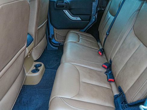 Used 2015 Jeep Wrangler Unlimited Sahara w/ Trailer Tow Group image 26