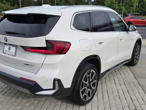 Certified 2025 BMW X1 xDrive28i w/ Premium Package AWD/4WD image 5