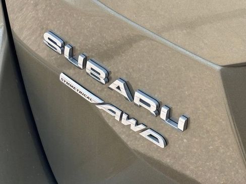 Used 2023 Subaru Outback Premium AWD/4WD image 8