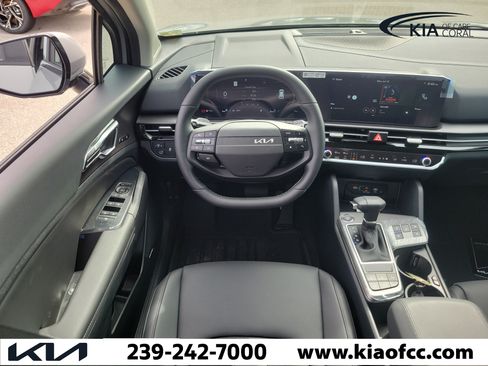 New 2026 Kia Sportage SX FWD image 16