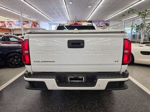 Used 2022 Chevrolet Colorado LT w/ Fleet Safety Package RWD image 6