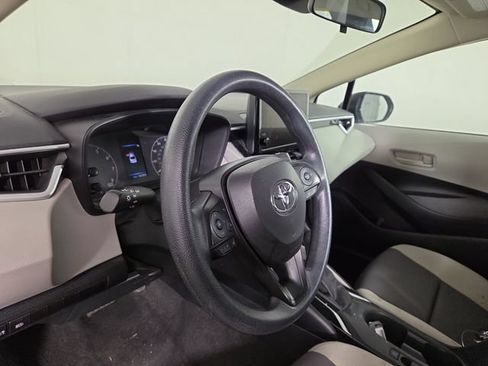 Used 2024 Toyota Corolla LE FWD image 13