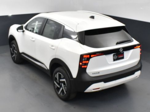 New 2026 Nissan Kicks SV FWD image 47