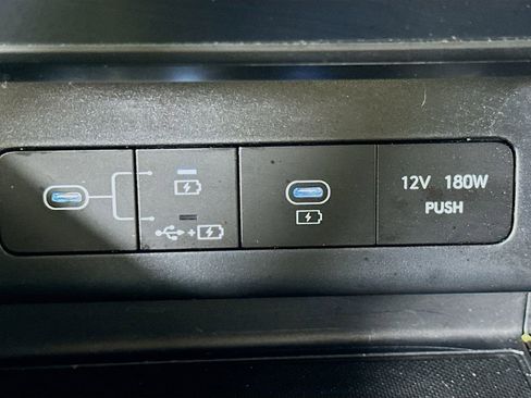Used 2025 Hyundai Sonata SEL FWD image 30
