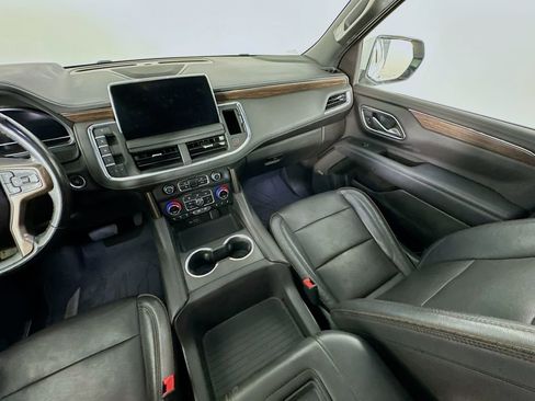 Used 2023 Chevrolet Tahoe High Country w/ Premium Package 2 AWD/4WD image 11