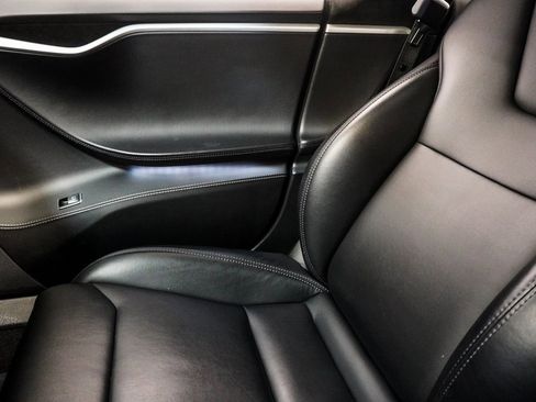 Used 2017 Tesla Model S 100D image 23