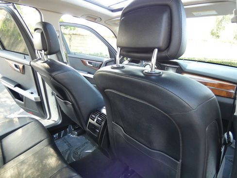 Used 2012 Mercedes-Benz GLK 350 2WD image 42