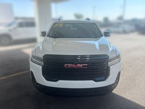 Used 2021 GMC Acadia SLE w/ Driver Convenience Package FWD image 12
